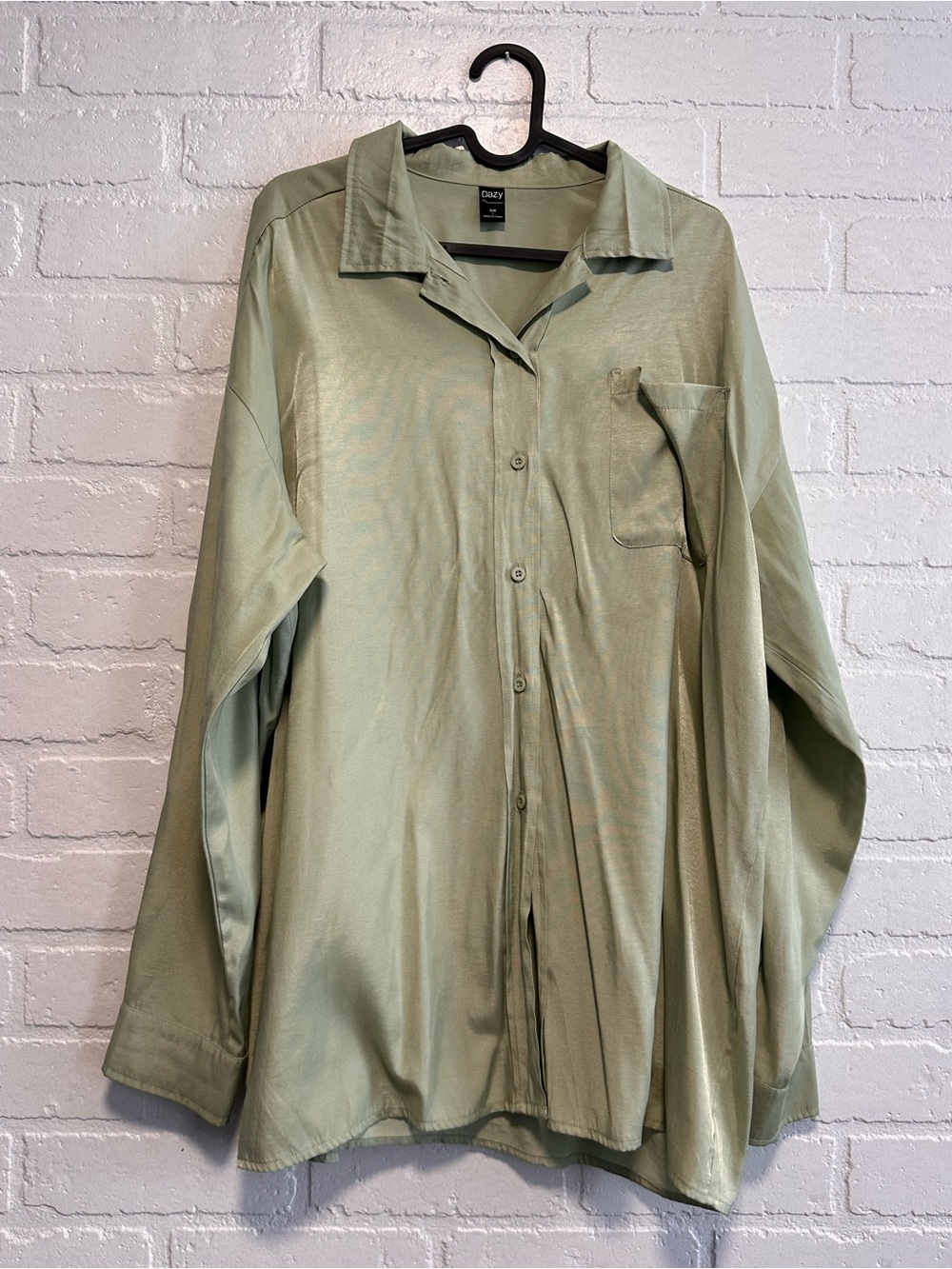 Dazy sage green button up shirt Size L #shirts #blouses